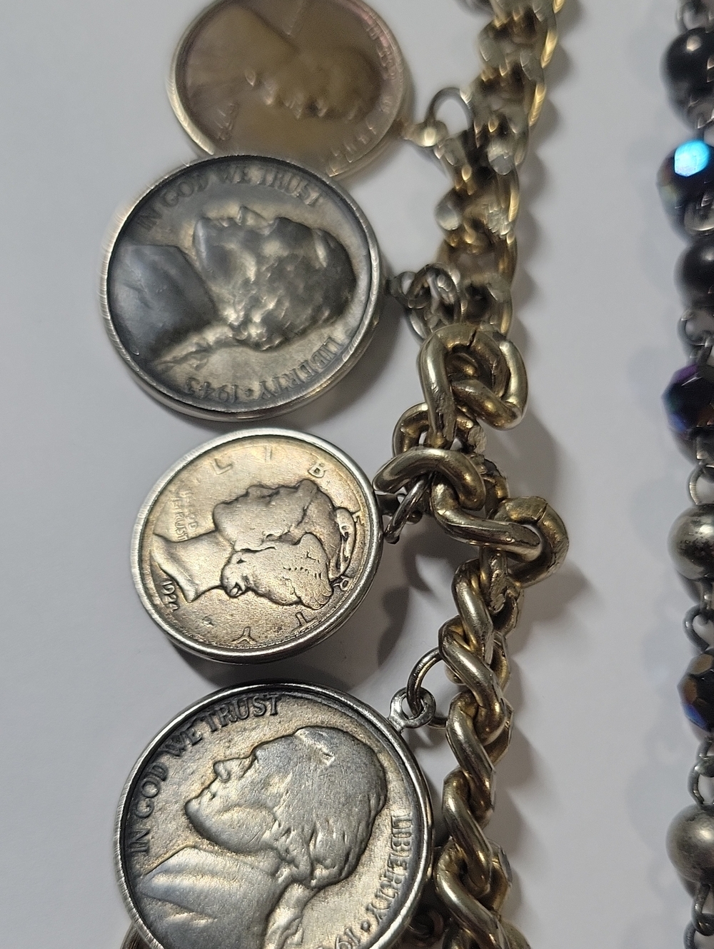 Gold-Tone Coin Link Charm Bracelet - Elegant Women's Jewelry Lot - Picture 3 of 6